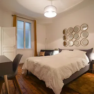 Large Flat At 2 Steps From The Eiffel Tower Appartamento