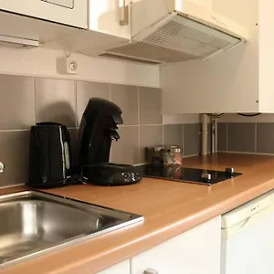 405 - Sejour Romantique Dans Un De 5 - Flat-guest Paris